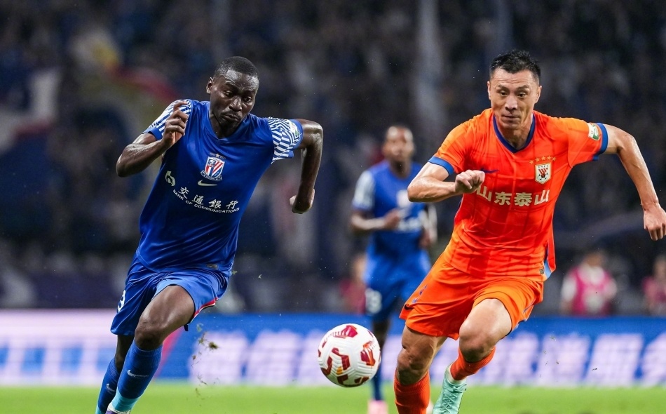 击核心缺席, 不愧是西班, 也许是初来