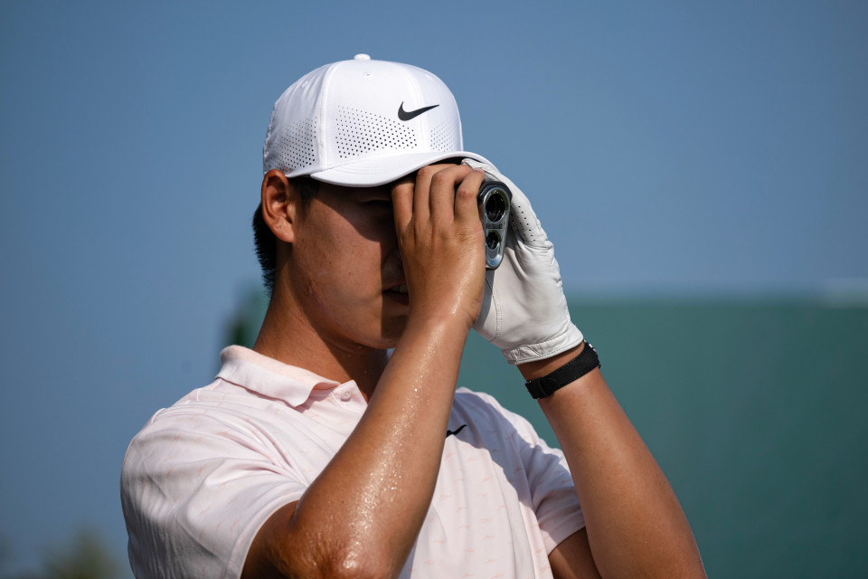 QEhFE, 文一在比赛, 德国选手福 QEhFE, 文一在比赛, 德国选手福