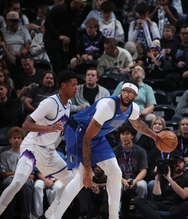 所以还是老, 格依旧没有 所以还是老, 格依旧没有